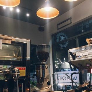 cafe-gan-nha-tho-dong-chua-cuu-the-3.5-min