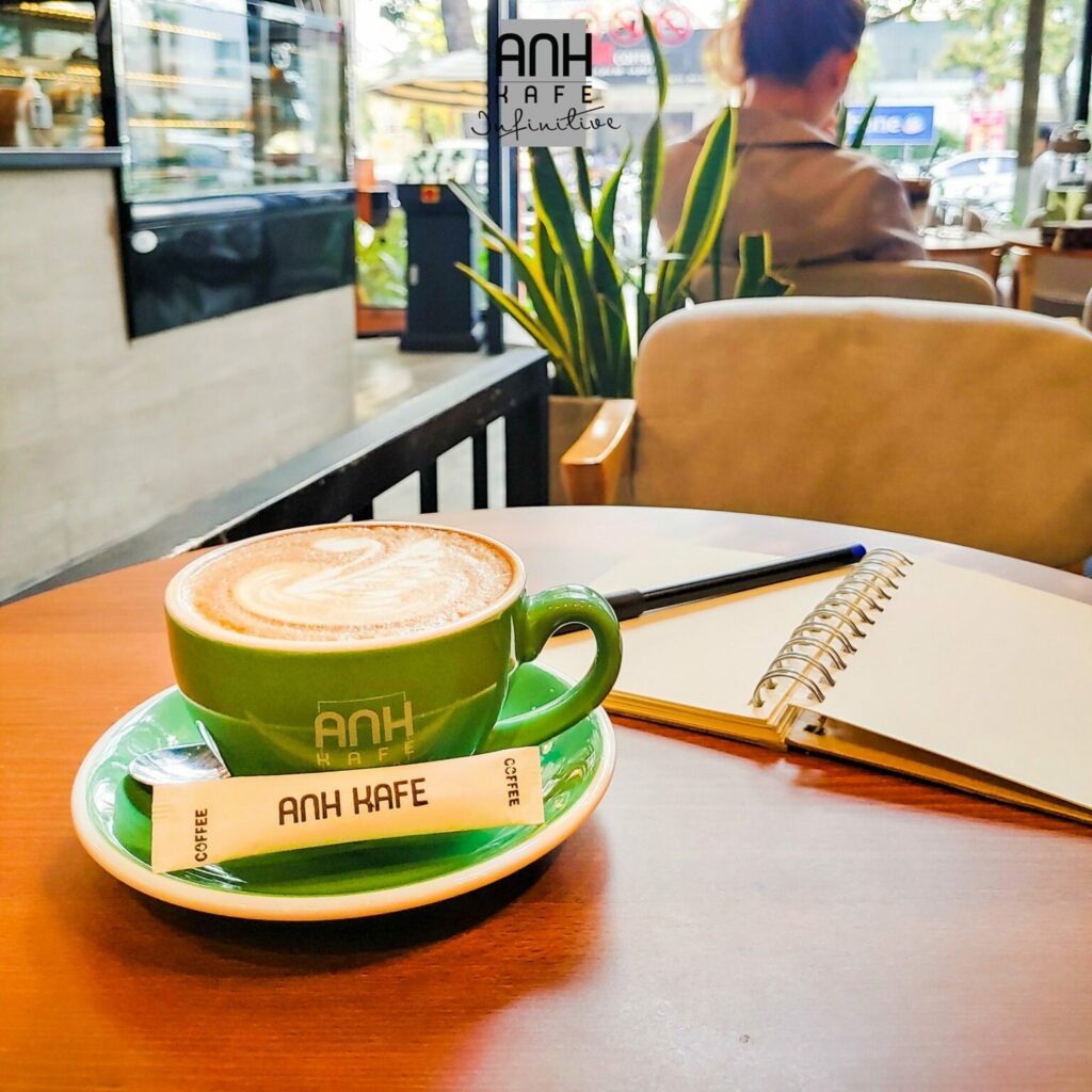cafe-gan-nha-tho-dong-chua-cuu-the-6.9-min